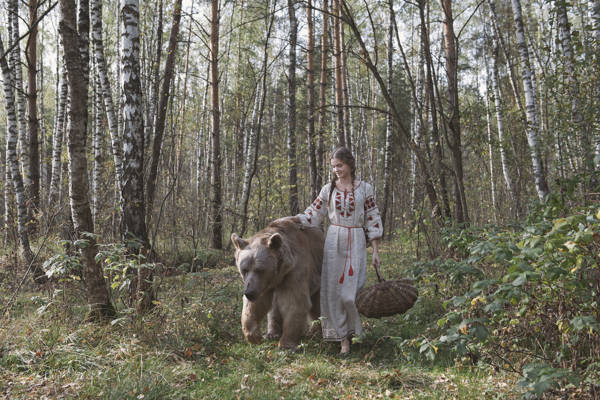 Olga Barantseva - Into the Wild | blinq.art